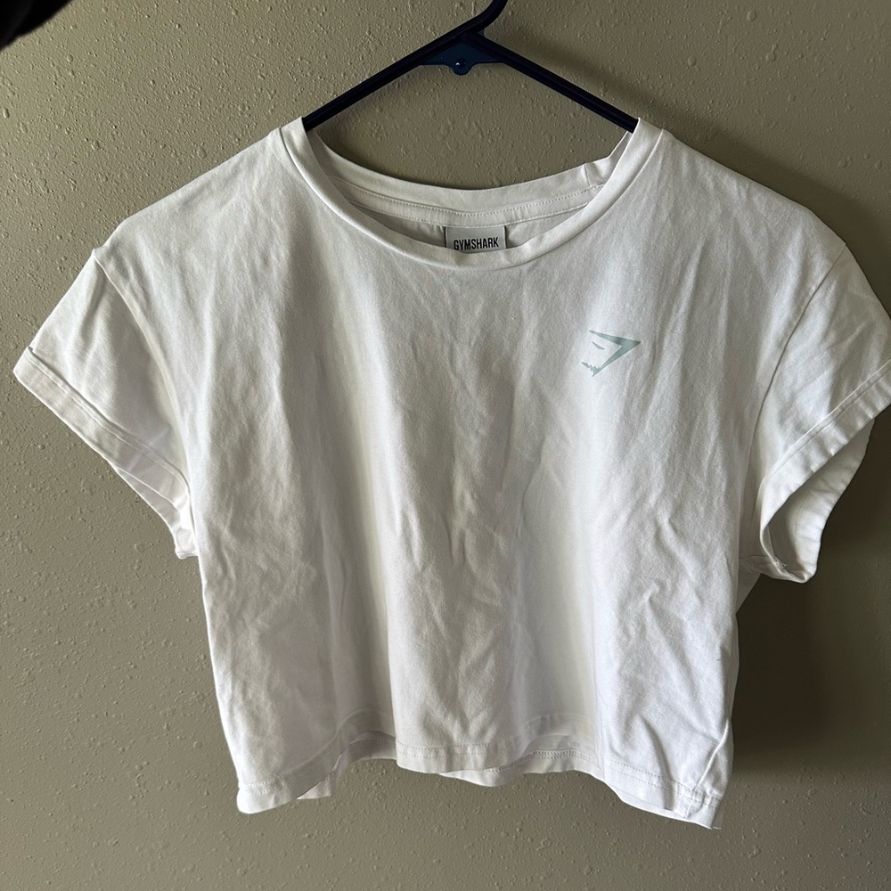 Cropped White Gymshark Size Medium Cotton T-shirt